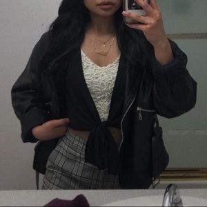 Meet your Posher, Jillian